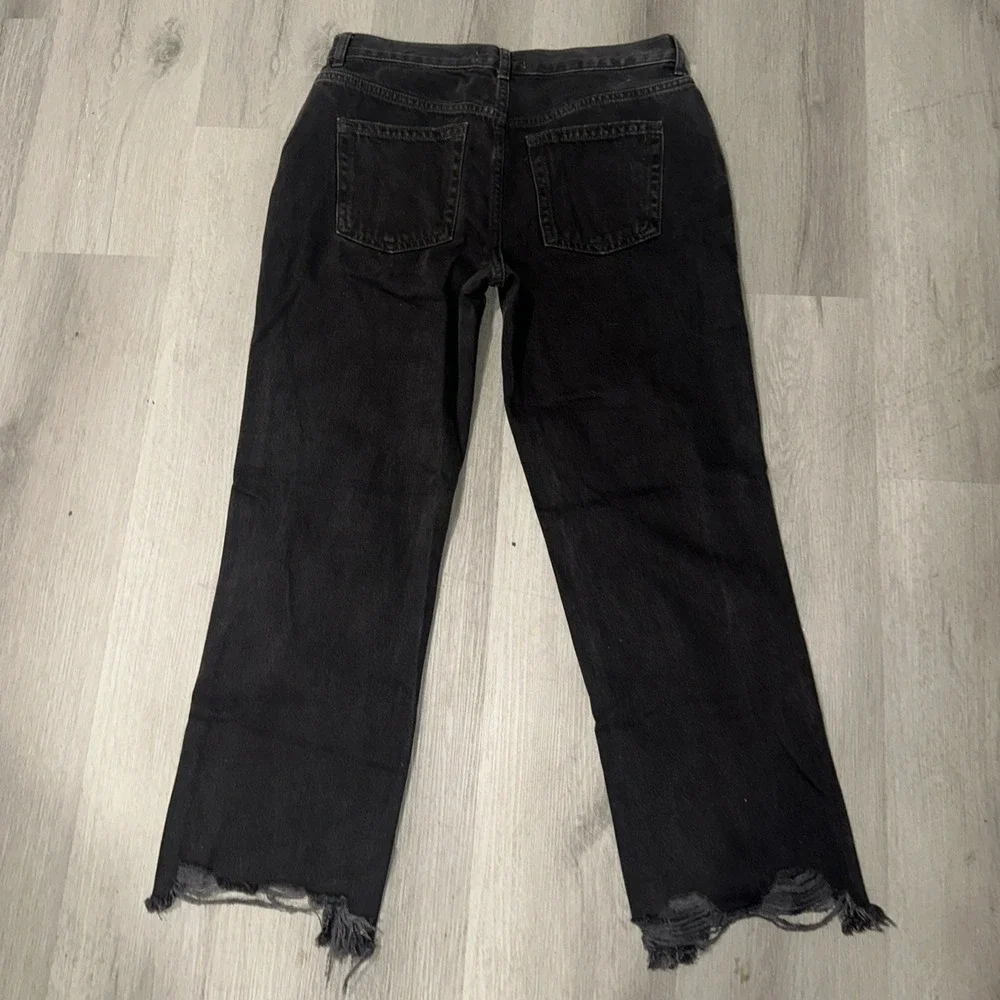 WE‎ THE FREE BLACK DISTRESSED RAW HEM BUTTON FLY JEANS WOMEN'Ssize 28 Straight